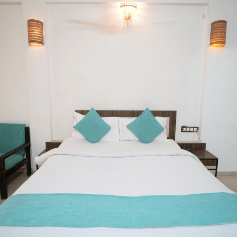 AC Deluxe Senior Rooms IMG (4)